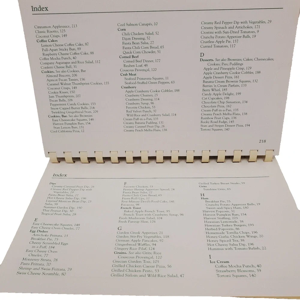 Pampered Chef Y2K The Kitchen Is The Heart Of The Home Cookbook Cooking Book 90s